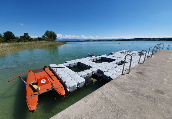 Vandaniya_Pfaeffikersee_w1.JPG