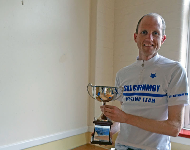 T.Pettinger wins Redmon CC 25 mile TT